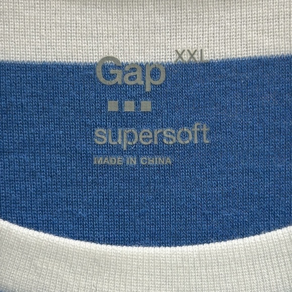 NEW Rugby style T Shirt Women’s Gap Super soft Blue/white Stripe Scoop Summer - Picture 2 of 6